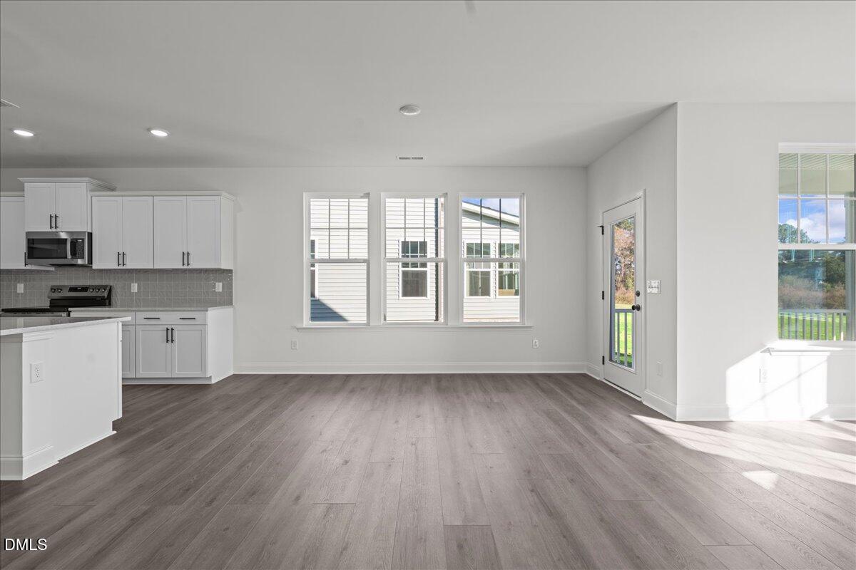 1076 Channel Drop Loop Zebulon, NC 27597 - Photo 20 of 67 26-DSC07284