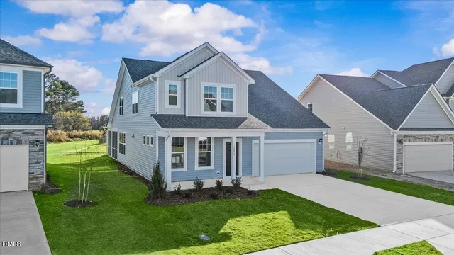 $395,000 | 1076 Channel Drop Loop, Zebulon, NC 27597