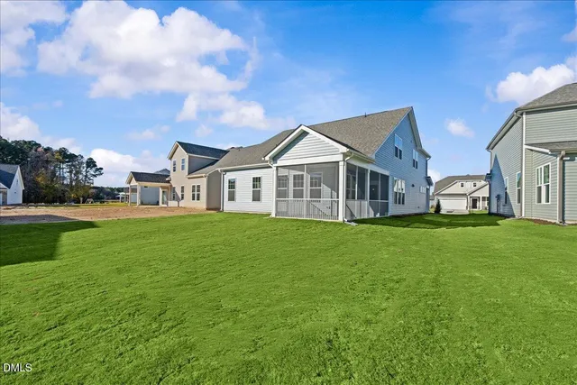 $395,000 | 1076 Channel Drop Loop, Zebulon, NC 27597