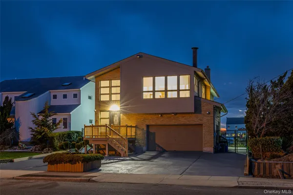 $1,049,000 | 756 Guy Lombardo Avenue, Freeport, NY 11520