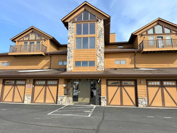 $279,900 | 1824-2 Parkland Drive, Unit 602, Arkdale, WI 54613