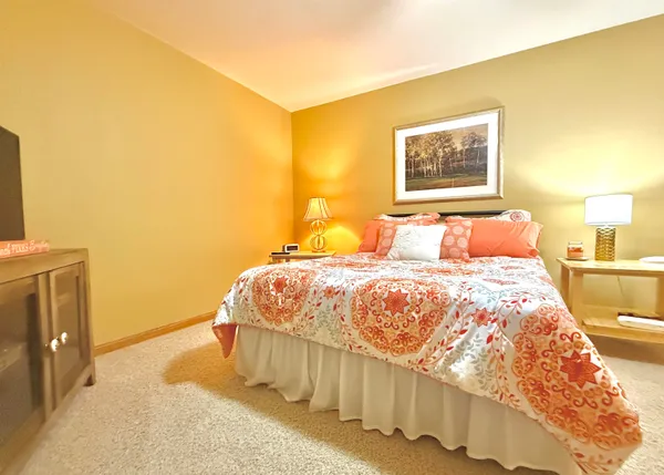 $279,900 | 1824-2 Parkland Drive, Unit 602, Arkdale, WI 54613