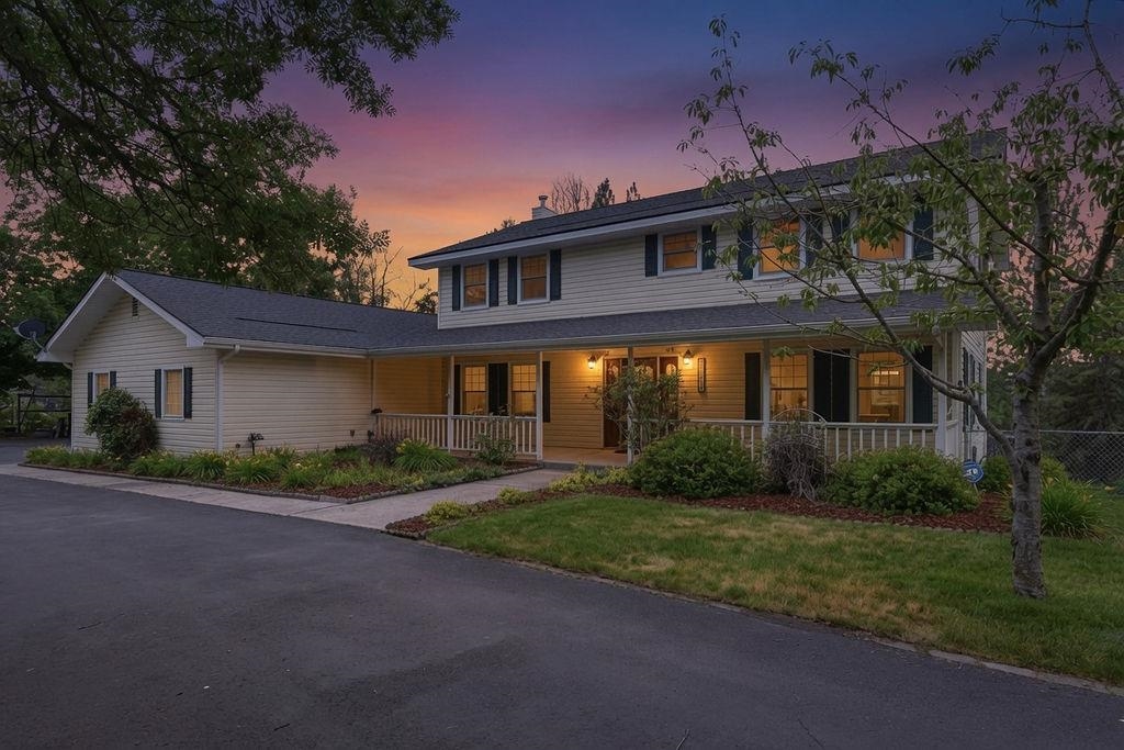 20607 North Market Road Colbert, WA 99005 - Photo 2 of 48