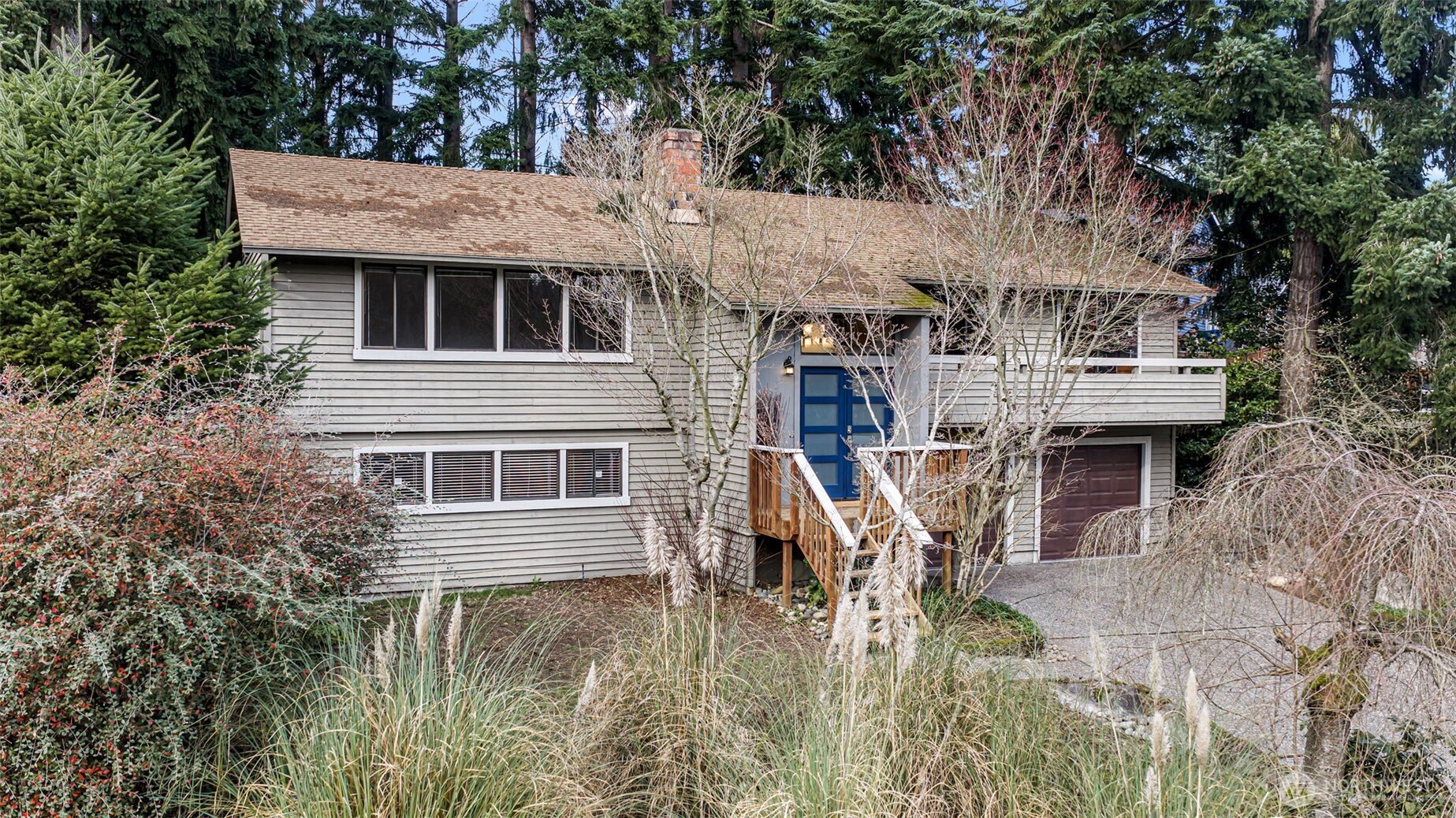 32321 44th Place Southwest Federal Way, WA 98023 - Photo 1 of 37 a aerial view of a house with a yard balcony and sitting area