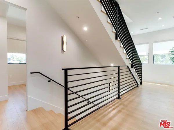 $14,999 | 5929 Hesperia Avenue, Encino, CA 91316