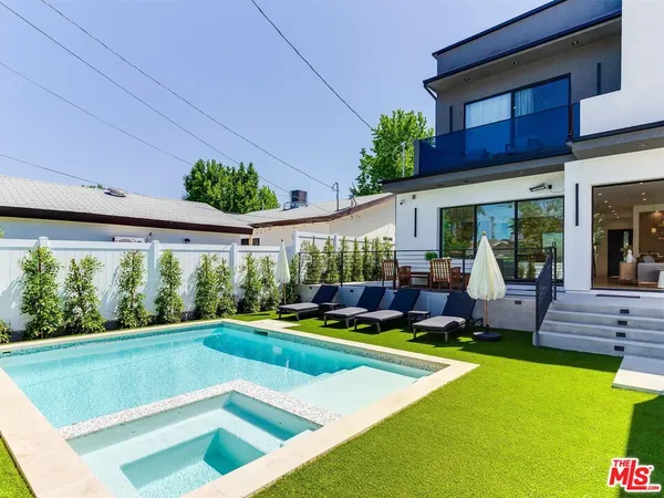 $14,999 | 5929 Hesperia Avenue, Encino, CA 91316