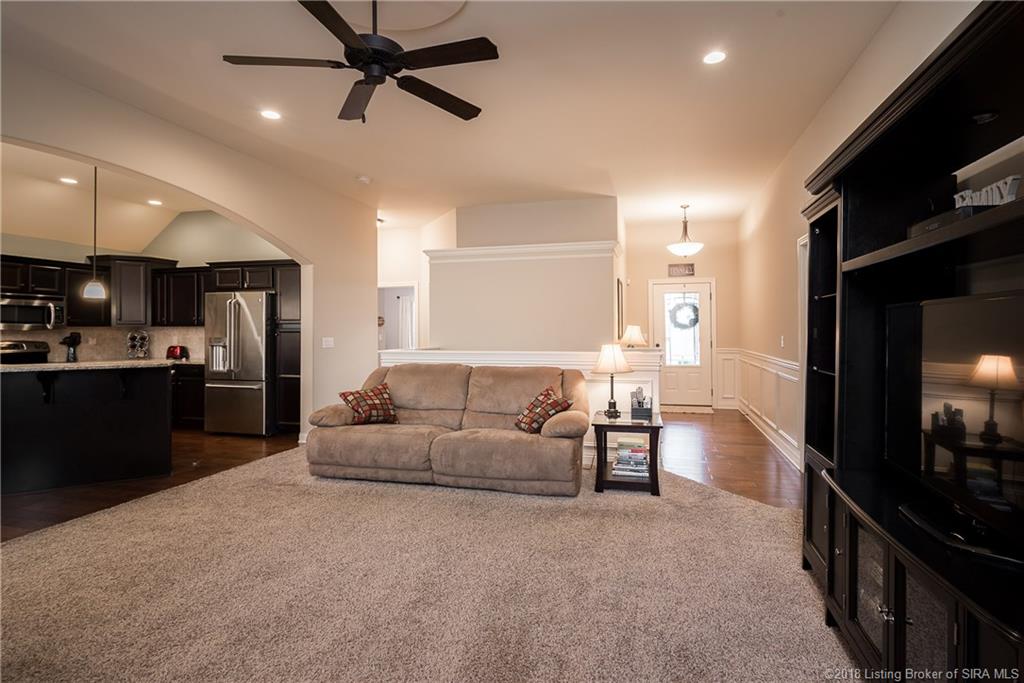 6907 High Point Way Georgetown, IN 47122 - Photo 6 of 40 Gallery Image 6