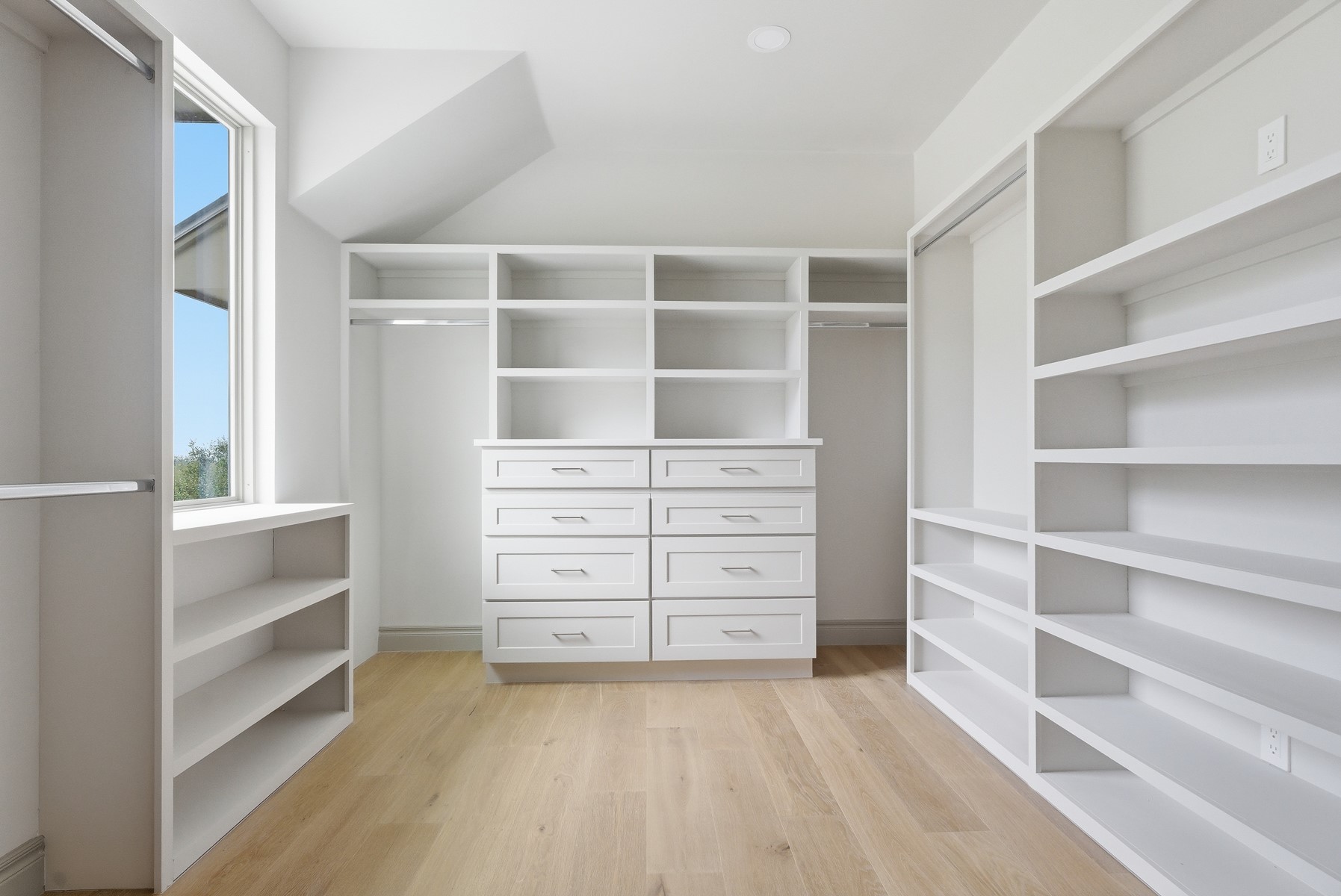 10259 Brangus Road Driftwood, TX 78619 - Photo 30 of 39 a view of an empty walk in closet