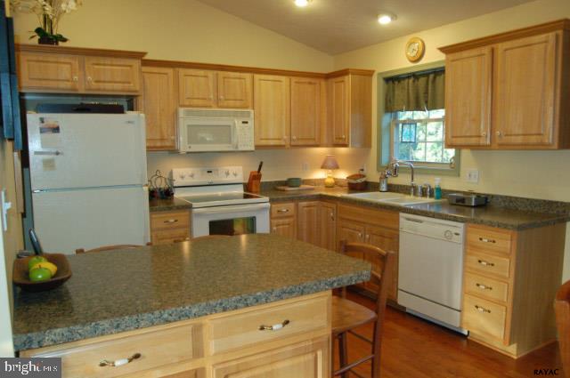 811 Rockville Road Spring Grove, PA 17362 - Photo 17 of 35