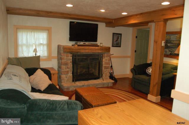 811 Rockville Road Spring Grove, PA 17362 - Photo 18 of 35