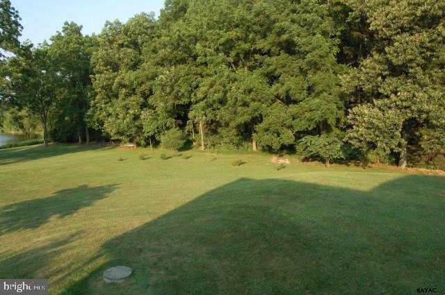 811 Rockville Road Spring Grove, PA 17362 - Photo 33 of 35