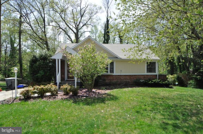 8056 Fairfax Road Alexandria, VA 22308 - Photo 1 of 14 Exterior (Main)