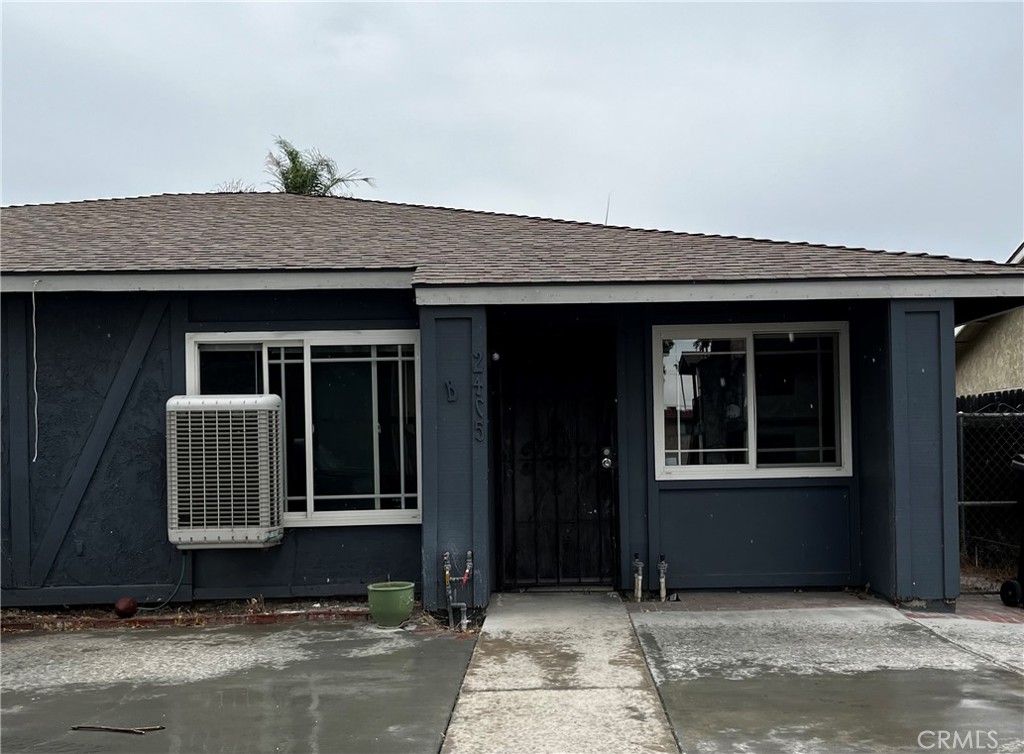 2405 Tahoe Circle, Unit B Hemet, CA 92545 - Photo 12 of 12 a front view of a house