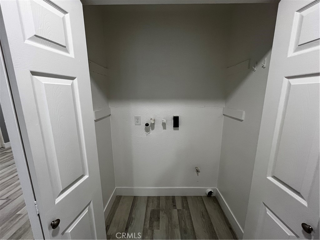 2405 Tahoe Circle, Unit B Hemet, CA 92545 - Photo 6 of 12 a view of utility room