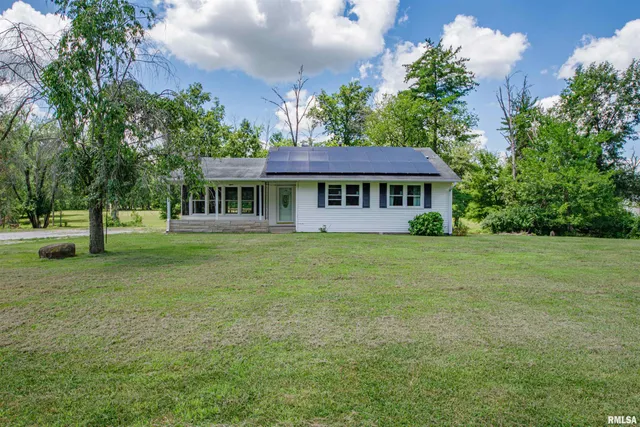 $170,000 | 1471 Woods Lane, Centralia, IL 62801