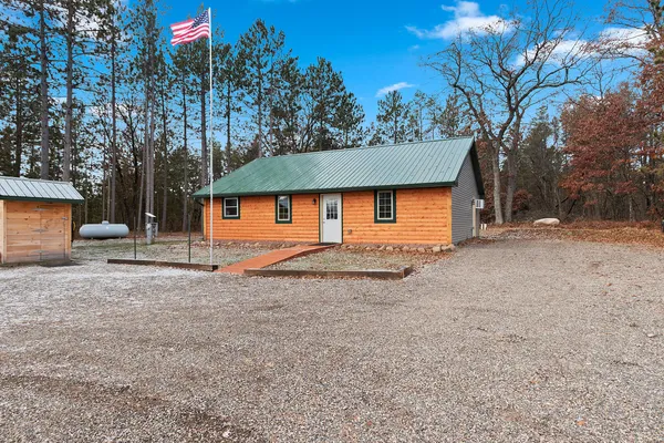 $260,000 | N9751 Parkway Road, Stephenson, WI 54114
