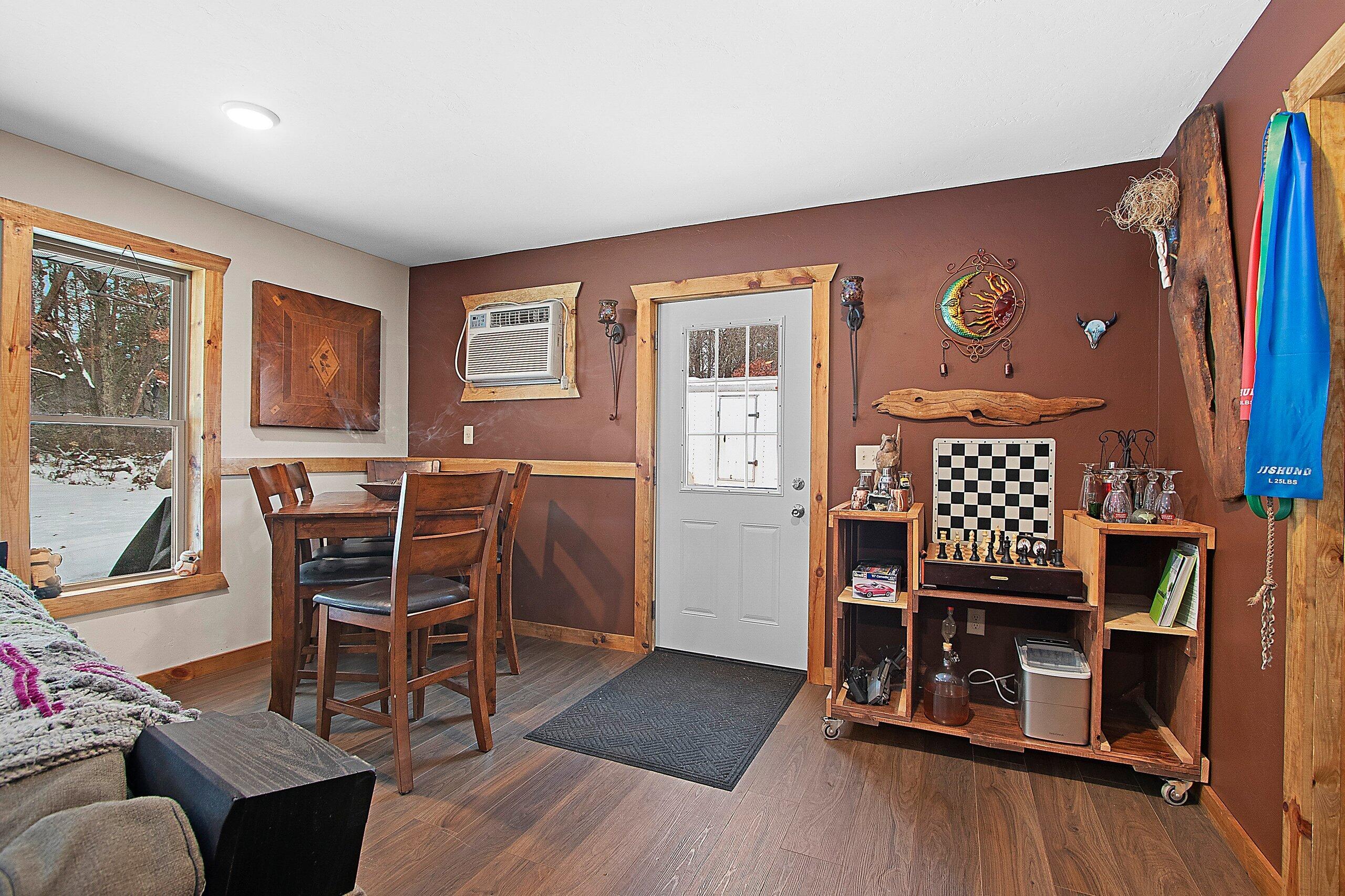 N9751 Parkway Road Stephenson, WI 54114 - Photo 7 of 36 130552.JPG-SMALL