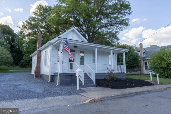$239,000 | 1103 North High Street, Duncannon, PA 17020
