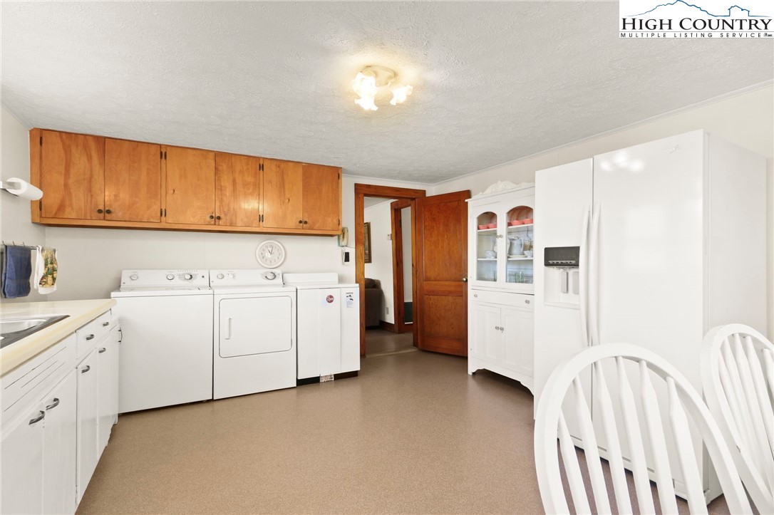 226 Loves Knob Road Sugar Grove, NC 28679 - Photo 36 of 50