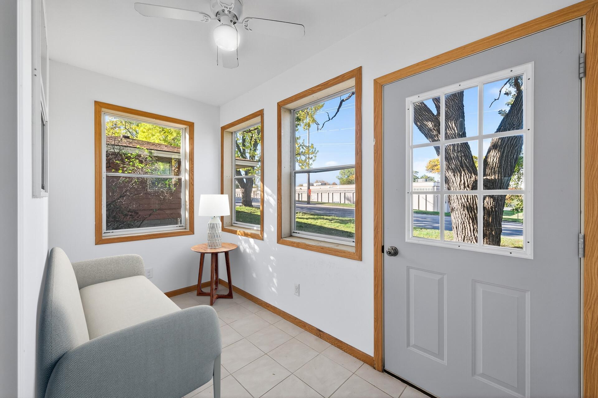 4353 Main Street Northeast Columbia Heights, MN 55421 - Photo 3 of 32