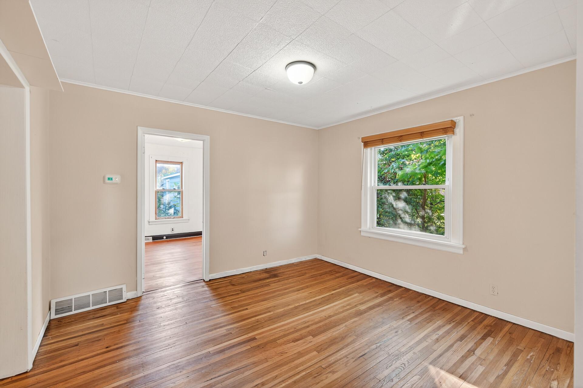 4353 Main Street Northeast Columbia Heights, MN 55421 - Photo 5 of 32