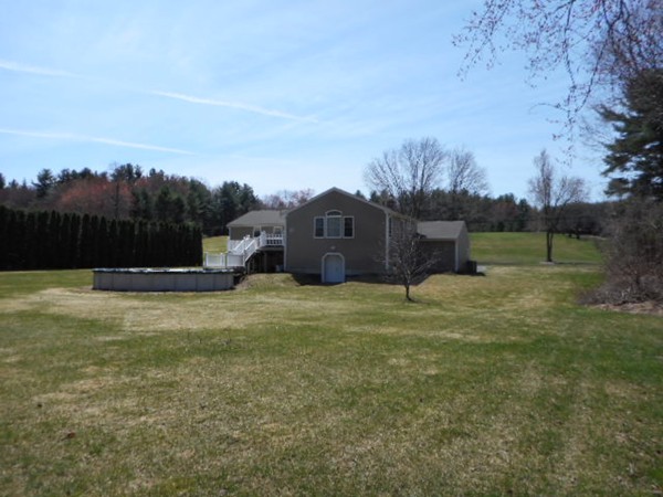 115 Whitaker Road Westfield, MA 01085 - Photo 7 of 30 Gallery Image 7