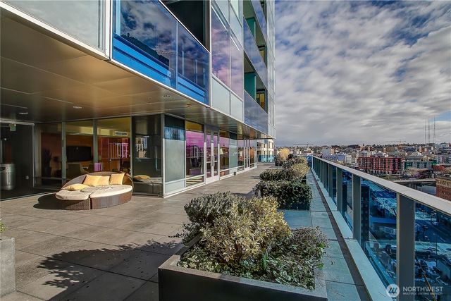 a view of a chairs with sitting area