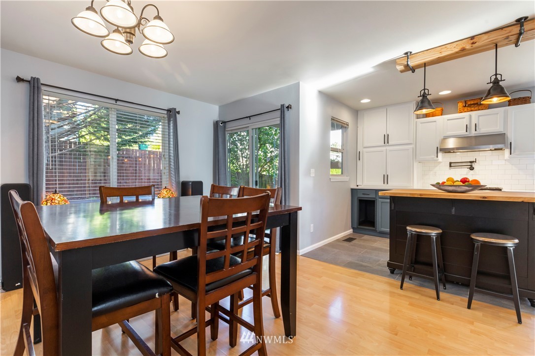 1218 Dayton Place Northeast Renton, WA 98056 - Photo 15 of 35 Gallery Image 15