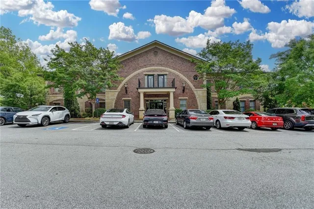 $3,500 | 1325 Satellite Boulevard Northwest, Unit 106, Suwanee, GA 30024