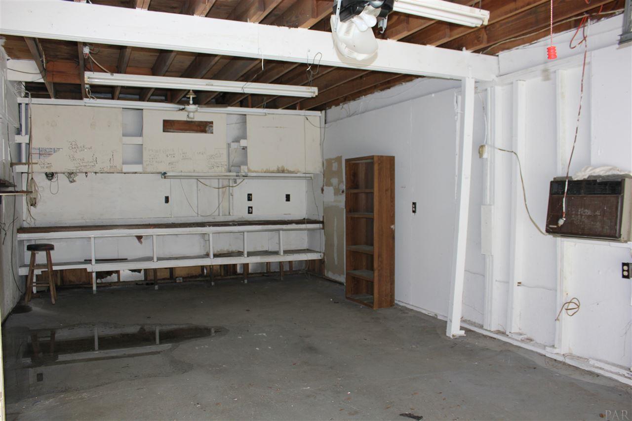 7780 Gregg Road Pensacola, FL 32514 - Photo 14 of 17 Gallery Image 14