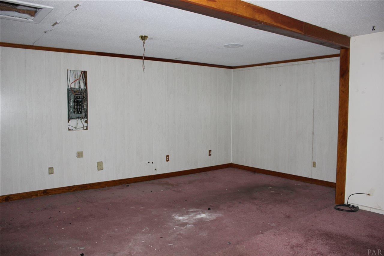 7780 Gregg Road Pensacola, FL 32514 - Photo 3 of 17 Gallery Image 3