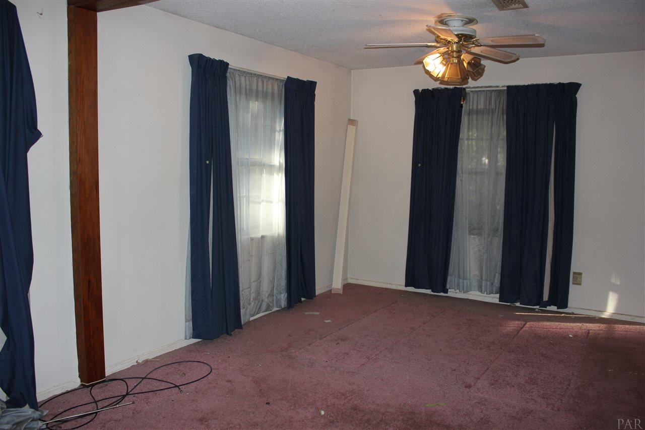 7780 Gregg Road Pensacola, FL 32514 - Photo 7 of 17 Gallery Image 7