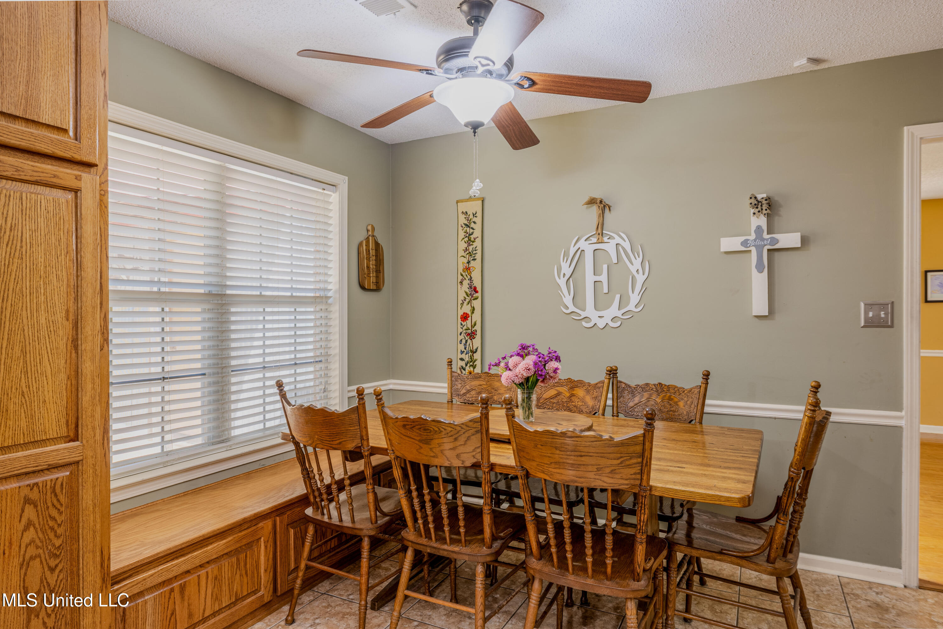 2701 Malone Road Nesbit, MS 38651 - Photo 15 of 50 Eat-in Kitchen