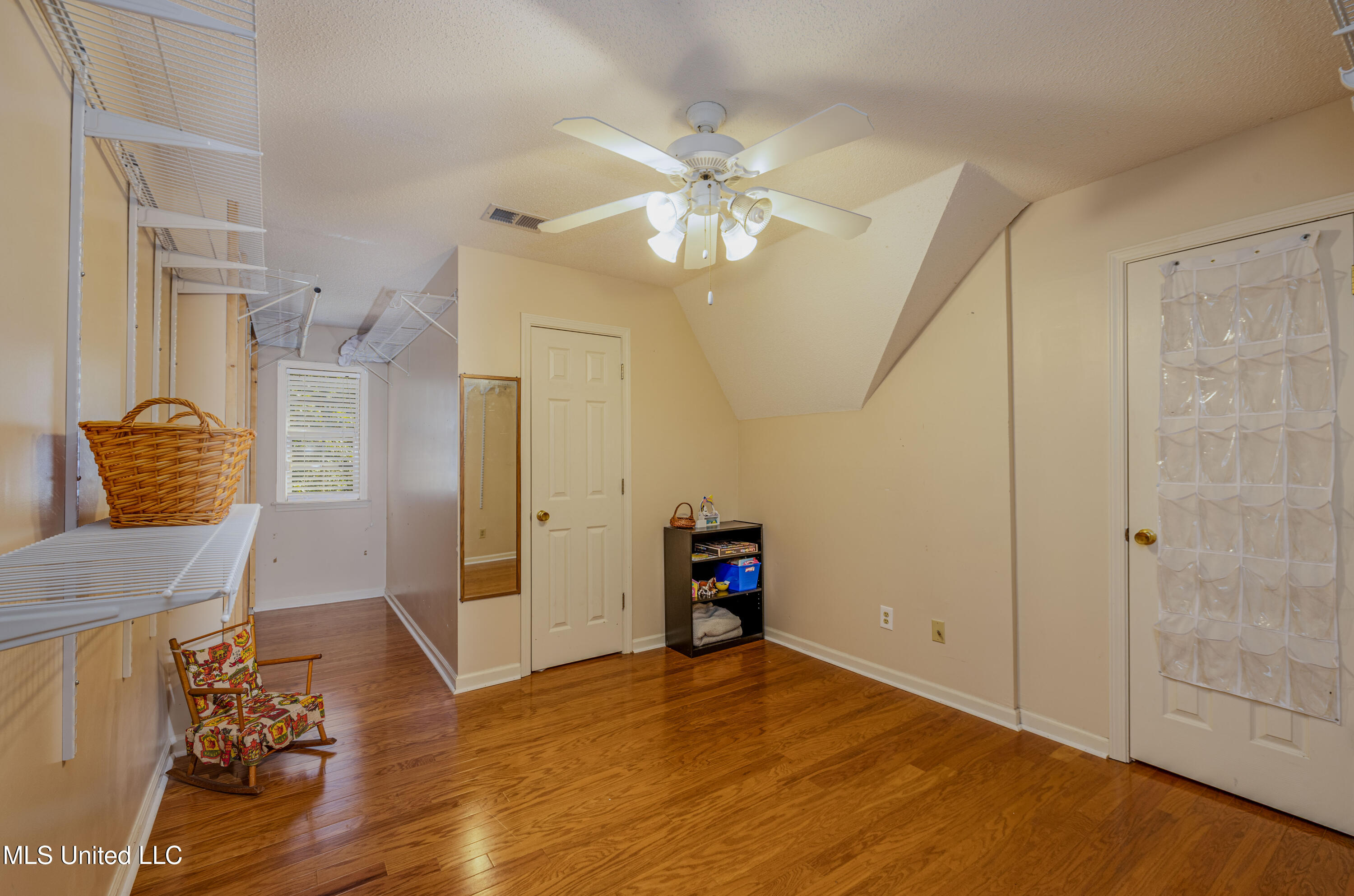 2701 Malone Road Nesbit, MS 38651 - Photo 21 of 50 Bedroom 3