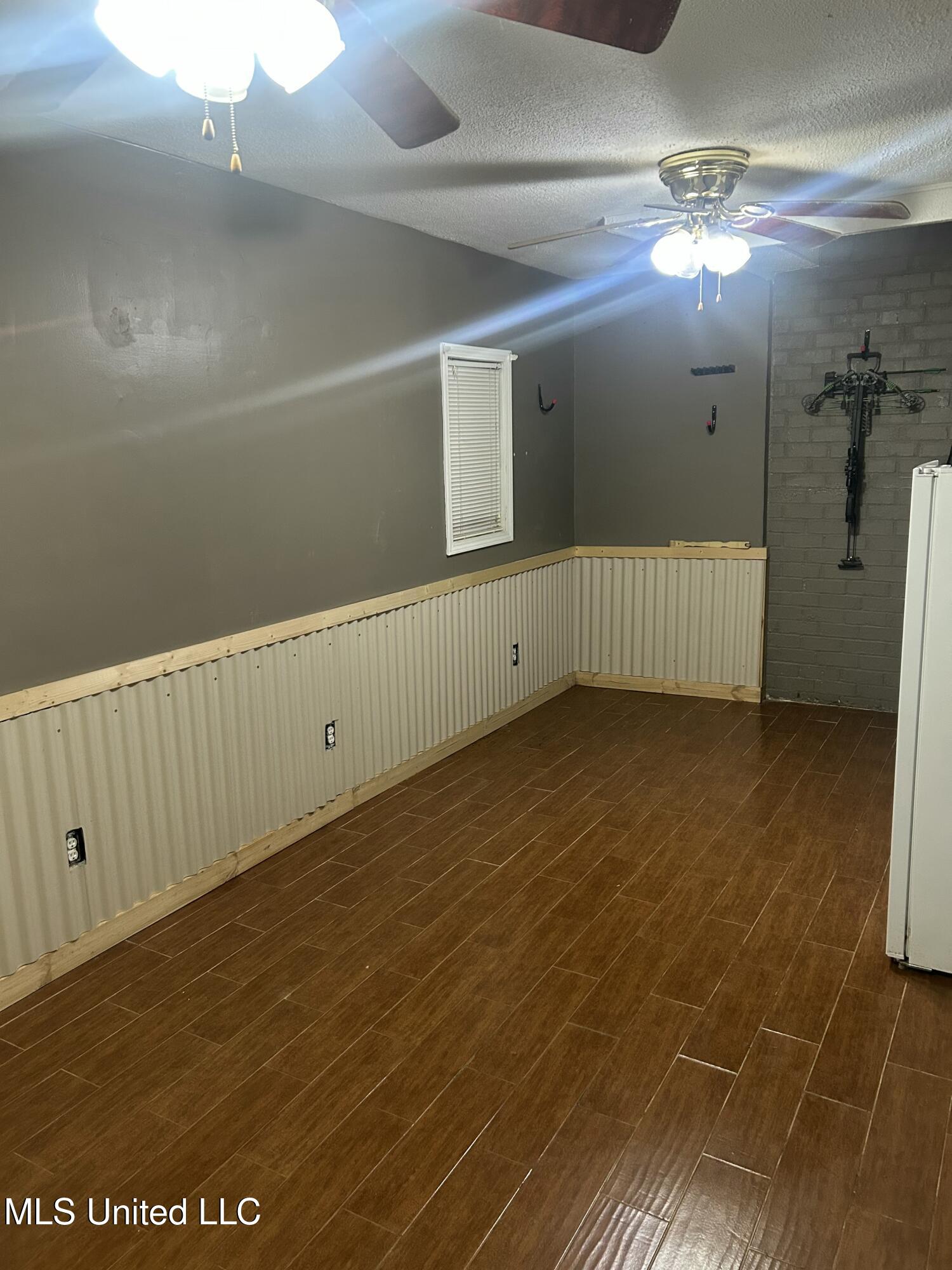 2701 Malone Road Nesbit, MS 38651 - Photo 25 of 50 Mud Room
