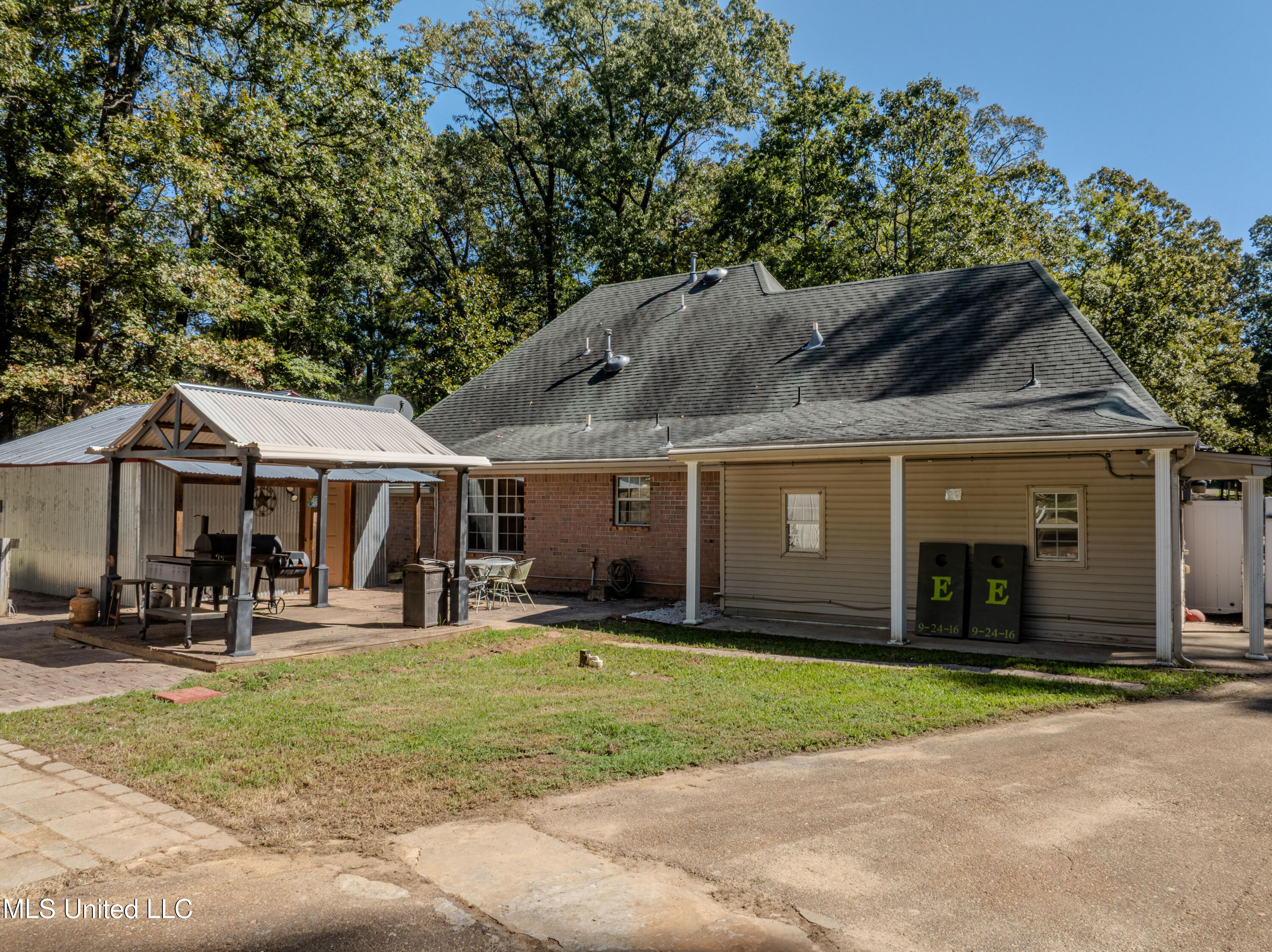 2701 Malone Road Nesbit, MS 38651 - Photo 30 of 50 Back of House