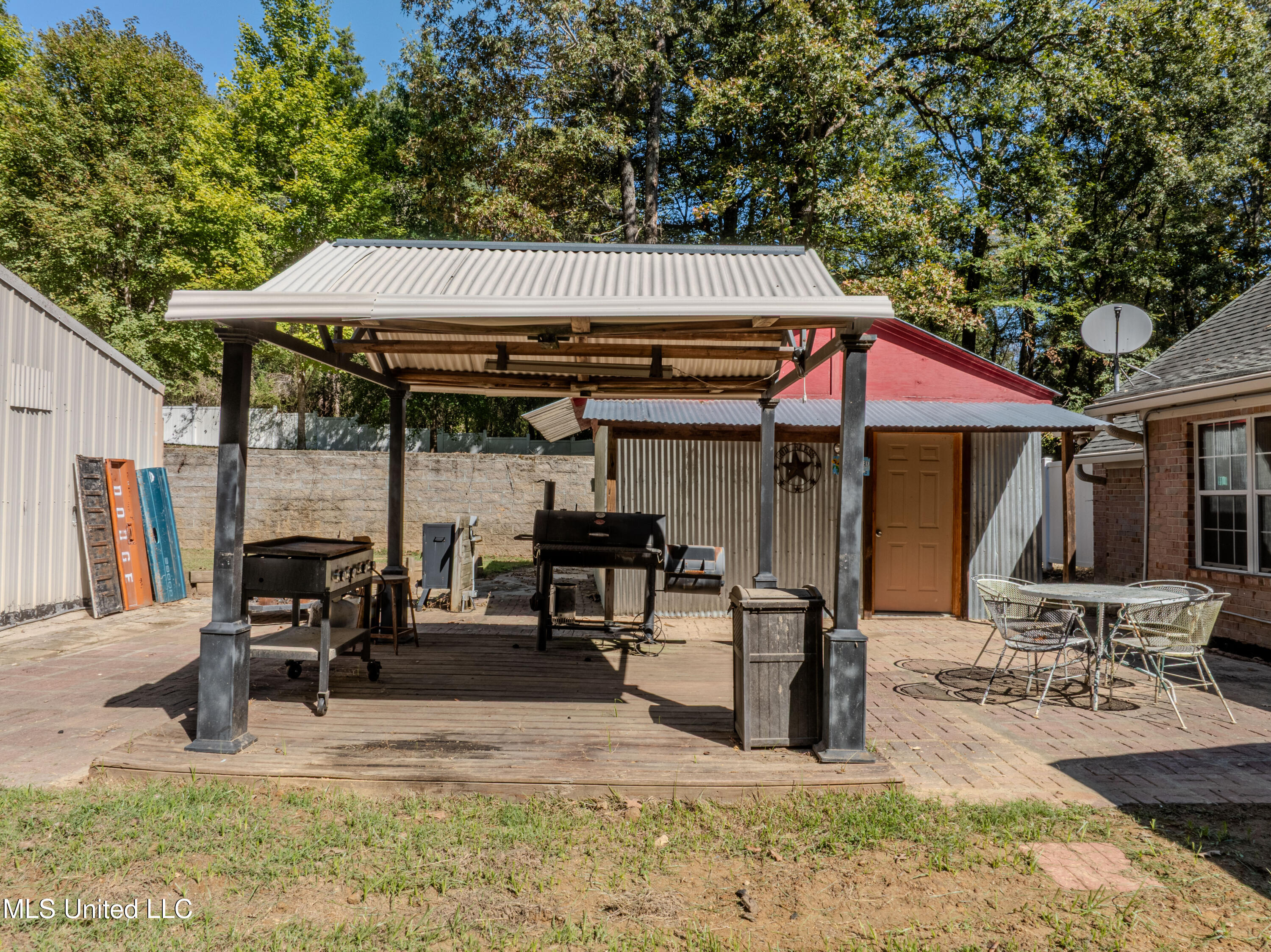 2701 Malone Road Nesbit, MS 38651 - Photo 33 of 50 Backyard