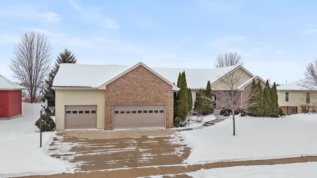 $849,900 | 2026 Stonehaven Drive, Sun Prairie, WI 53590