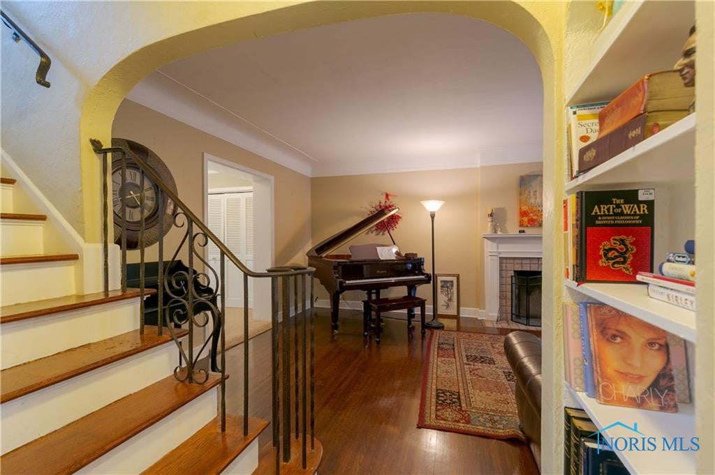 2913 Goddard Road Toledo, OH 43606 - Photo 5 of 36 Gallery Image 5