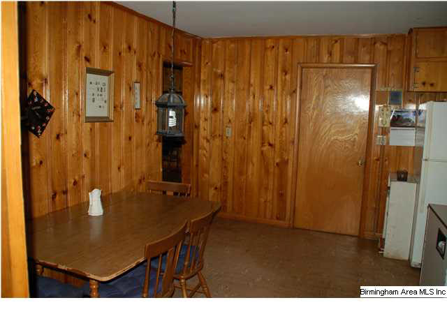 2052 Pershing Road Birmingham, AL 35214 - Photo 14 of 19