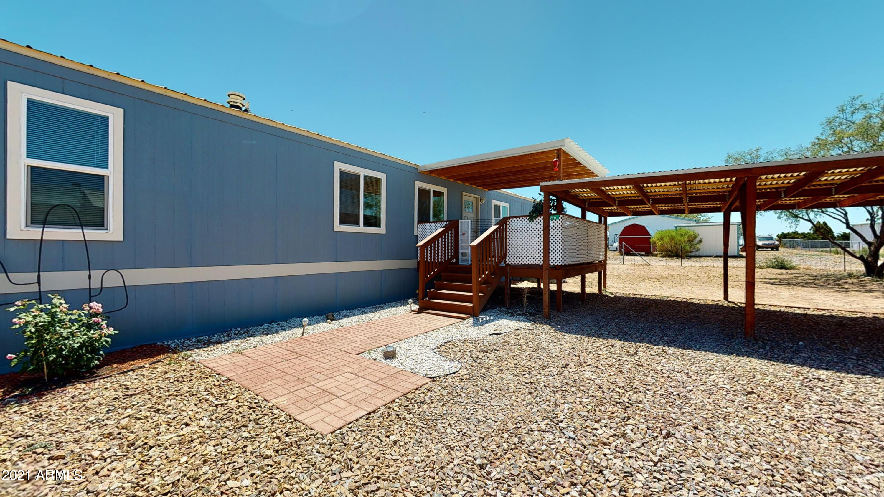 696 North Warren Road Benson, AZ 85602 - Photo 1 of 31 Covered patio and carport