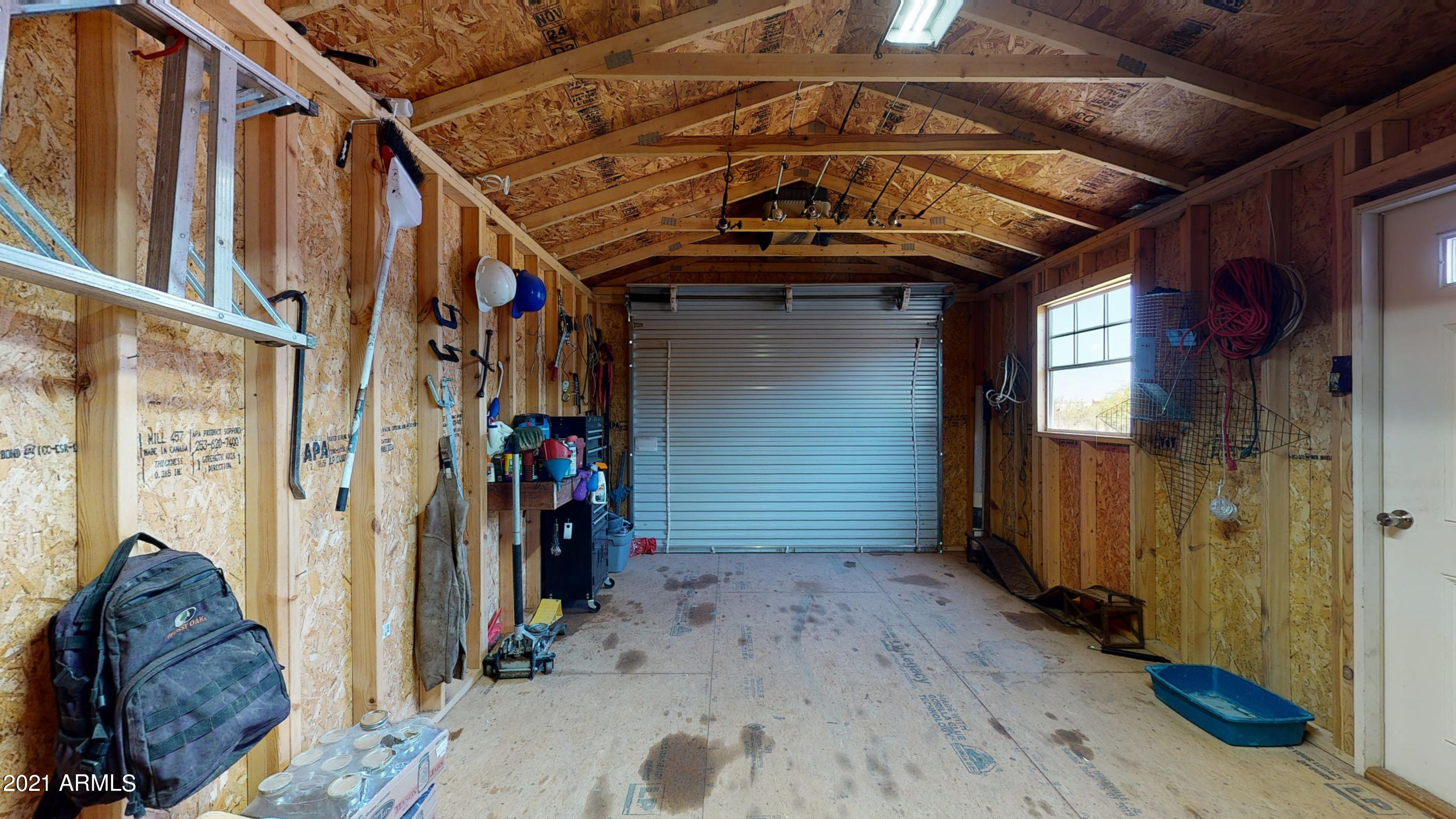 696 North Warren Road Benson, AZ 85602 - Photo 27 of 31 Detached garage