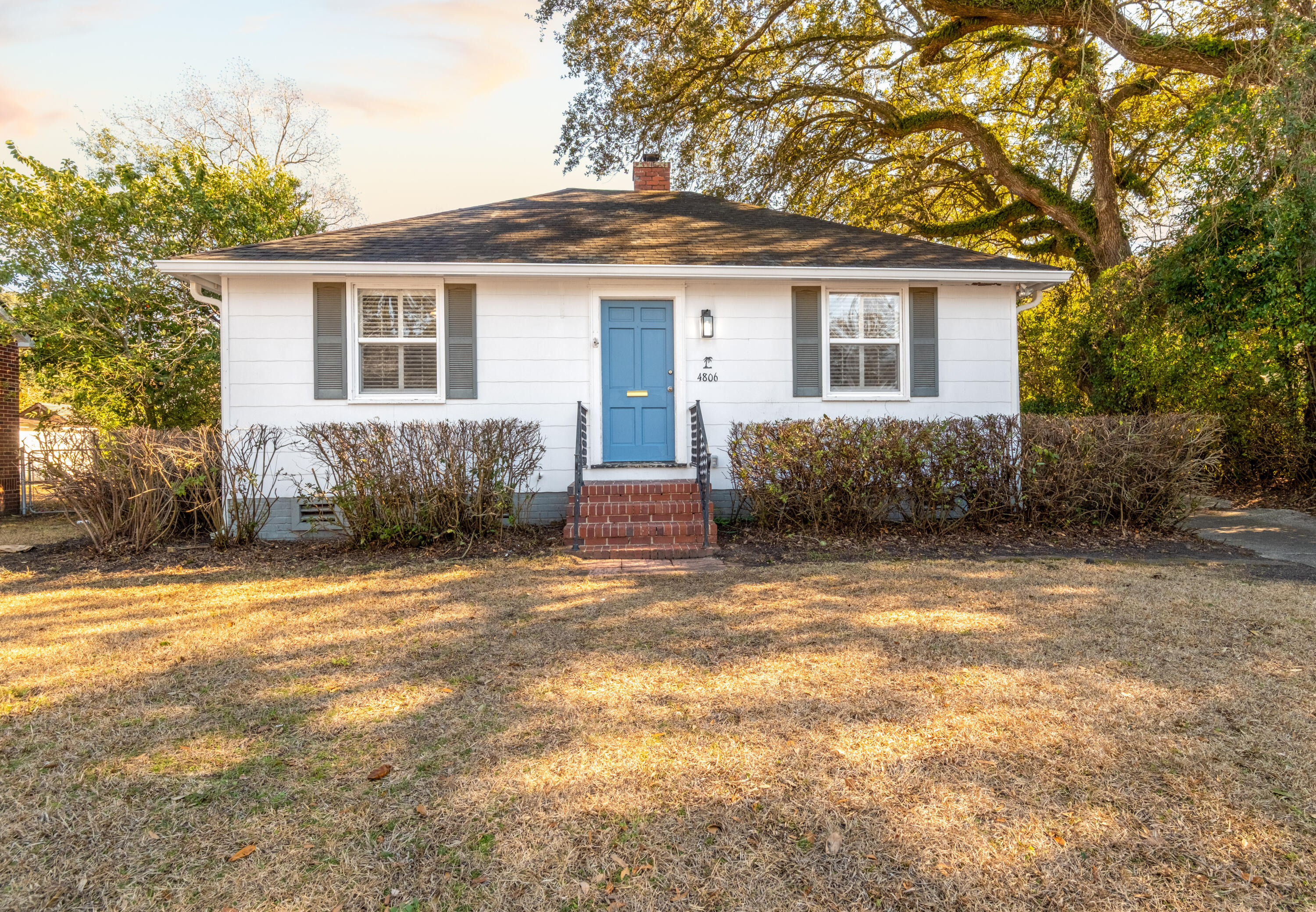 4806 Berckman Road North Charleston, SC 29405 - Photo 1 of 25 4806 Berckman Rd_Eterna_Media-1