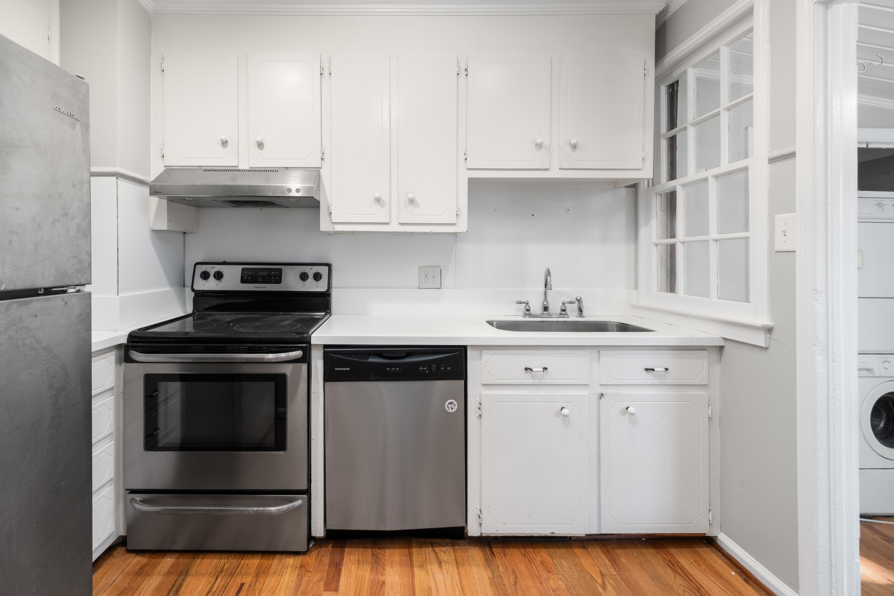 4806 Berckman Road North Charleston, SC 29405 - Photo 11 of 25 4806 Berckman Rd_Eterna_Media-9