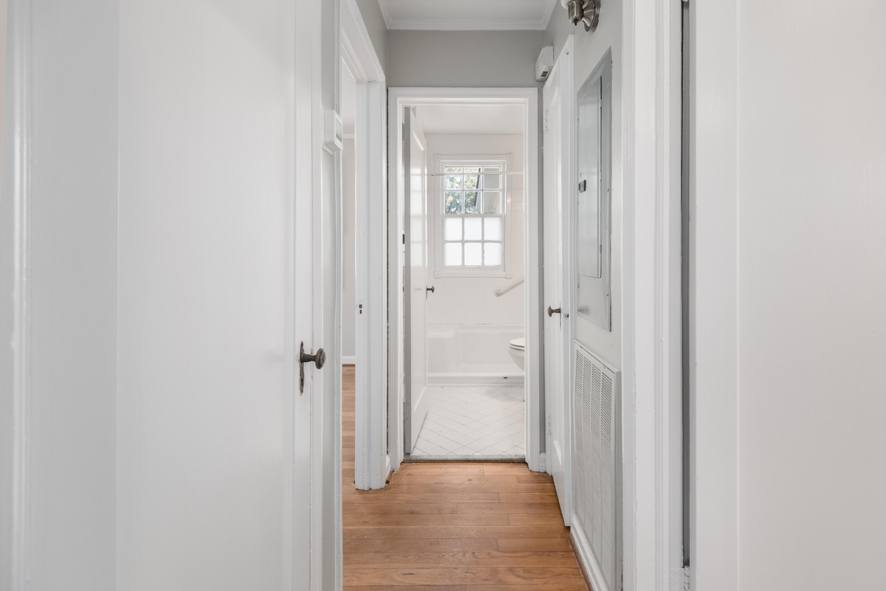 4806 Berckman Road North Charleston, SC 29405 - Photo 15 of 25 4806 Berckman Rd_Eterna_Media-13