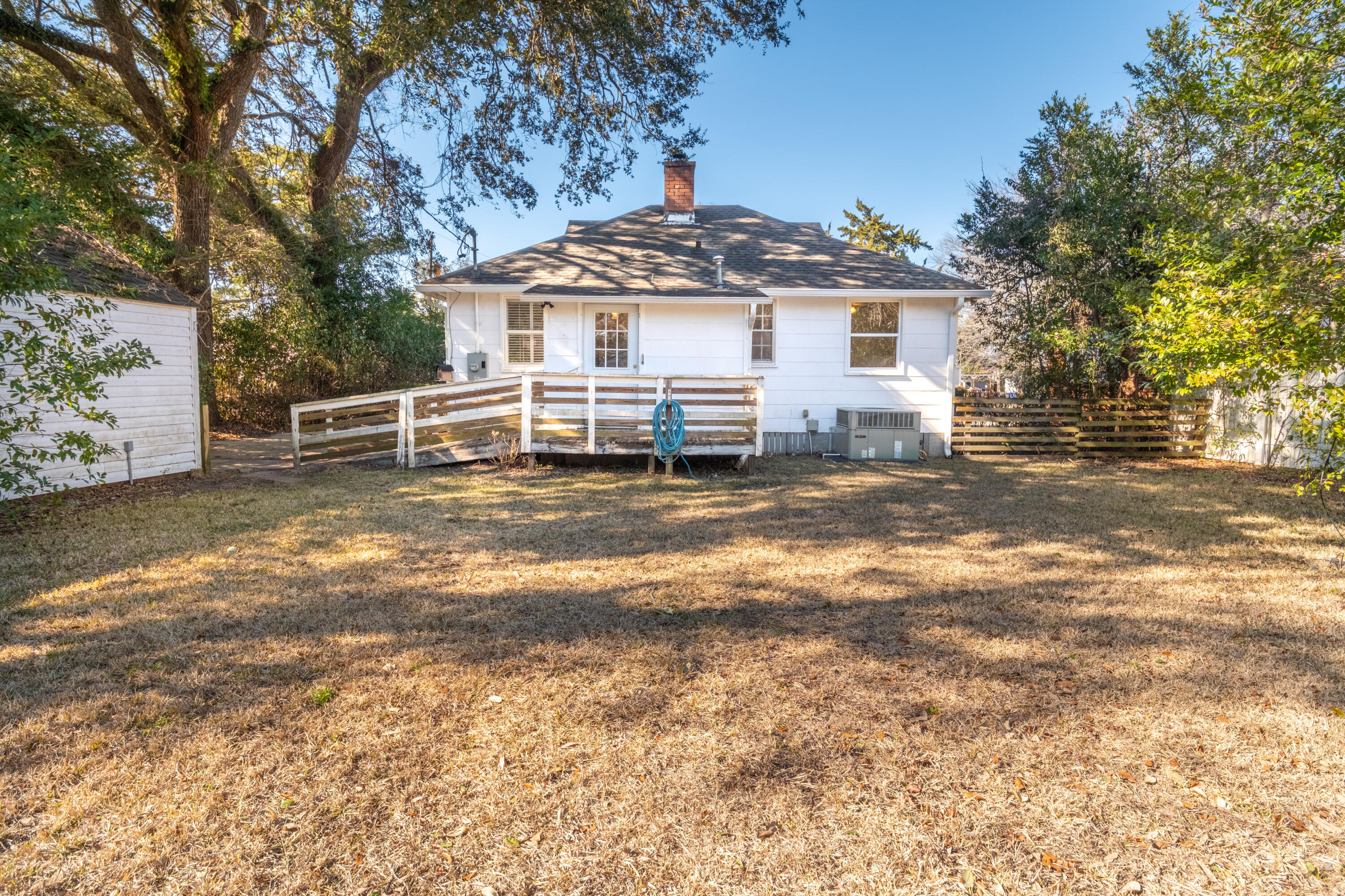 4806 Berckman Road North Charleston, SC 29405 - Photo 20 of 25 4806 Berckman Rd_Eterna_Media-18