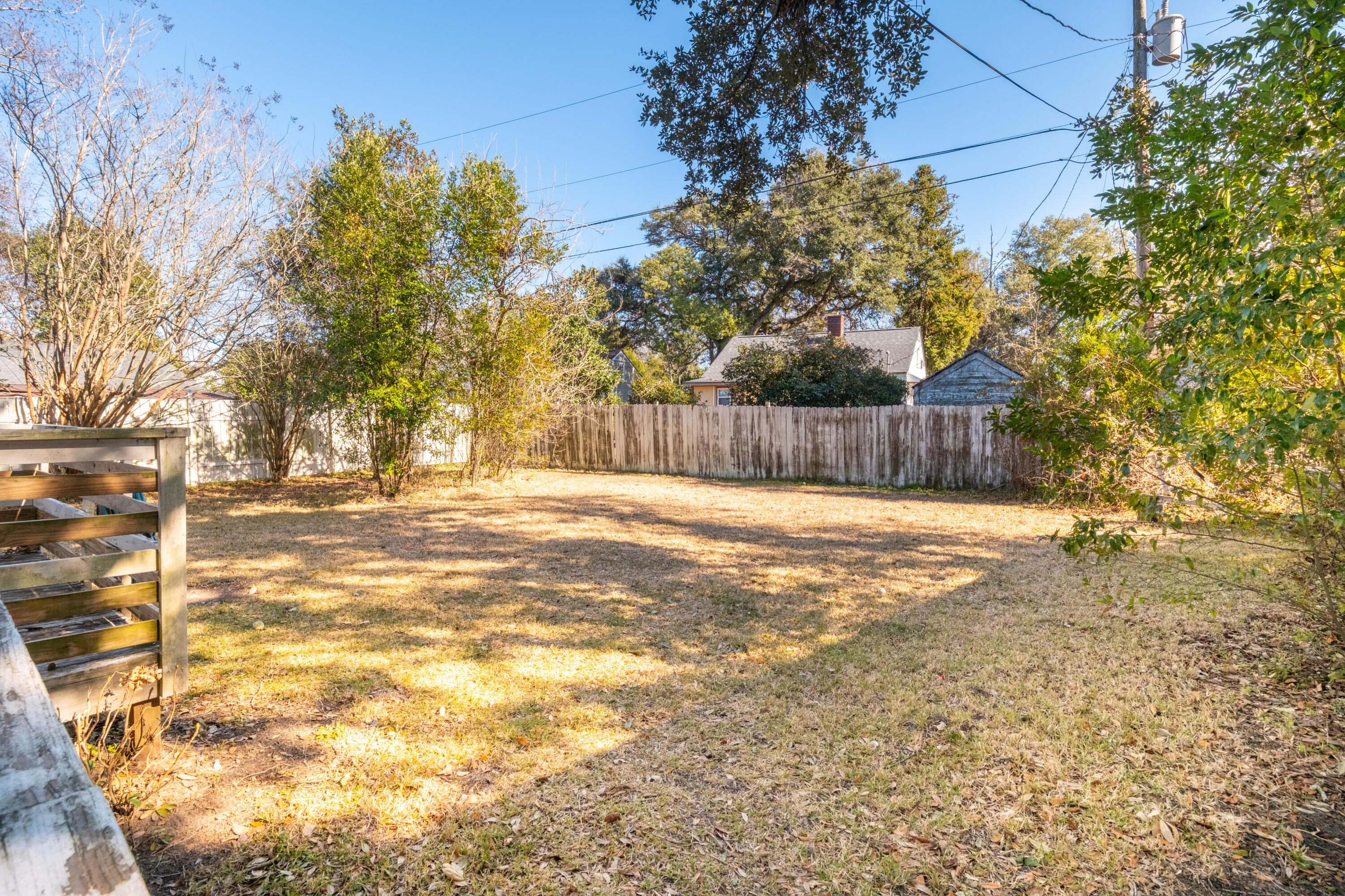 4806 Berckman Road North Charleston, SC 29405 - Photo 21 of 25 4806 Berckman Rd_Eterna_Media-19