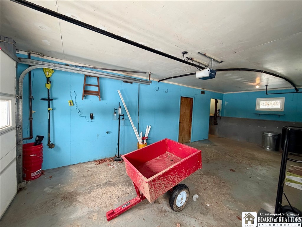 3375 Stone Quarry Road Sheridan, NY 14063 - Photo 17 of 26 Attached Garage