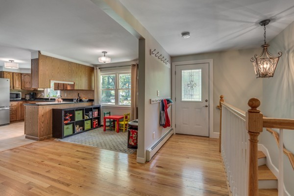 140 Spectacle Pond Road Littleton, MA 01460 - Photo 5 of 29 Gallery Image 5