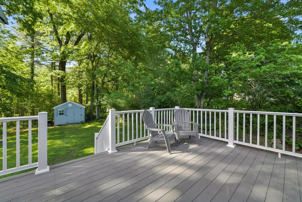 172 Davis Road Dracut, MA 01826 - Photo 20 of 23 Gallery Image 20
